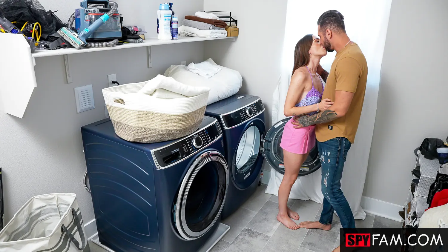 Tess Thompson - Stuck Stepdaughter | Picture (10)